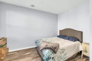 Photo #3: 225058372 Listing