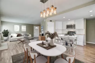 Photo #5: 225058473 Listing 