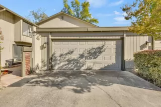 Photo #1: 225058608 Listing