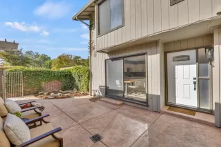 Photo #3: 225058608 Listing