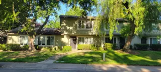 Photo #1: 225059015 Listing 