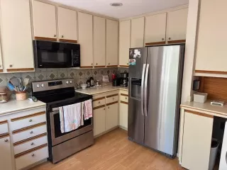 Photo #6: 225059582 Listing