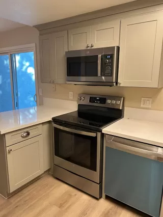 Photo #4: 225059999 Listing