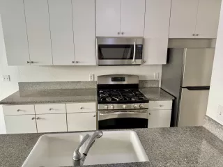 Photo #6: 225060077 Listing