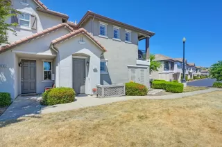 Photo #1: 225061001 Listing