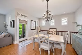 Photo #6: 225061001 Listing