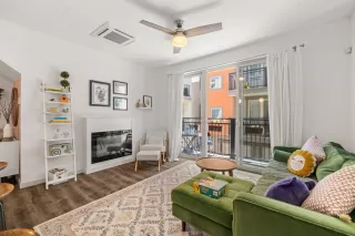 Photo #6: 225061097 Listing 