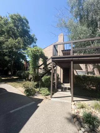 Photo #2: 225061311 Listing 