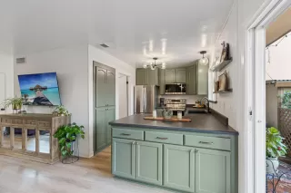 Photo #6: 225061461 Listing 