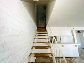 Photo #6: 225061463 Listing 