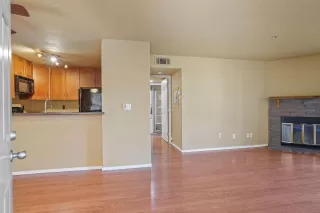 Photo #1: 225063019 Listing