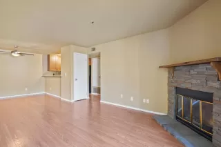 Photo #3: 225063019 Listing