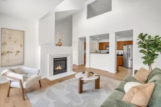 Photo #5: 225063251 Listing 