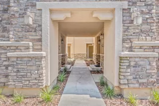 Photo #5: 225063535 Listing 