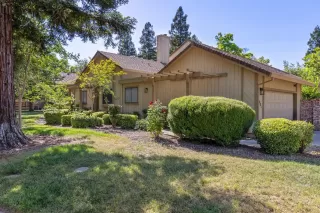 Photo #1: 225065186 Listing