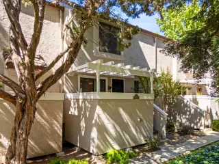 Photo #2: 225065263 Listing 