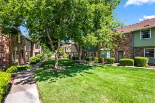 Photo #2: 225065522 Listing 