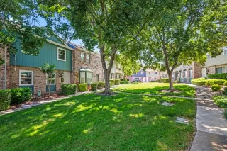 Photo #3: 225065522 Listing 