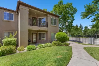 Photo #1: 225066657 Listing