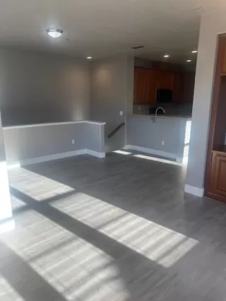 Photo #2: 225067428 Listing