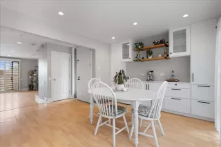 Photo #4: 225067808 Listing 