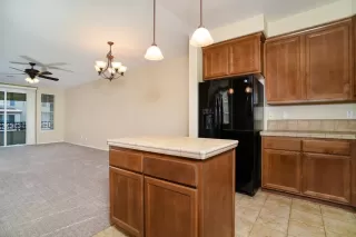 Photo #3: 225068043 Listing 