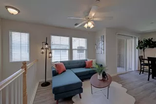 Photo #5: 225068138 Listing 