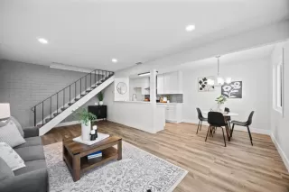 Photo #2: 225068169 Listing 