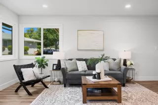 Photo #4: 225068169 Listing 