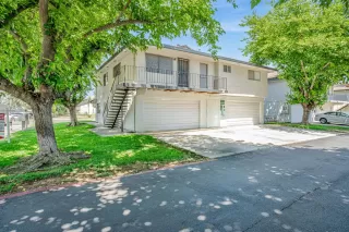 Photo #2: 225069126 Listing 