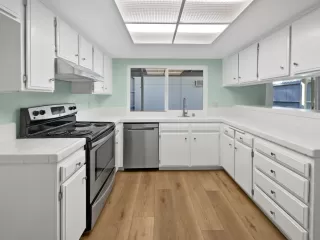 Photo #5: 225069370 Listing