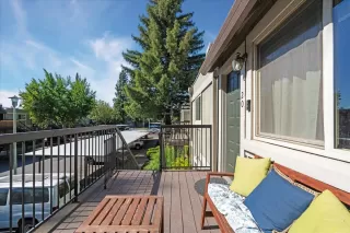 Photo #4: 225069779 Listing