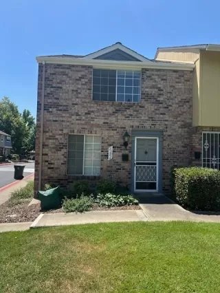 Photo #1: 225070995 Listing 