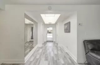 Photo #1: 225071042 Listing 