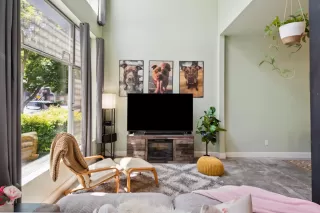 Photo #4: 225071202 Listing