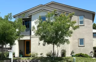 Photo #2: 225071954 Listing