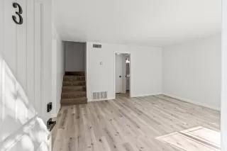 Photo #5: 225072183 Listing 