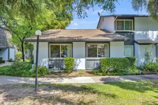 Photo #1: 225073026 Listing