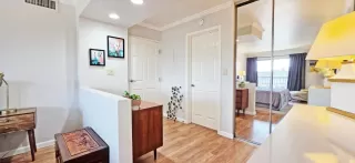 Photo #5: 225073030 Listing