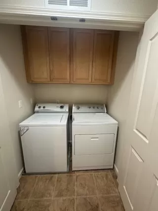 Photo #6: 225073167 Listing