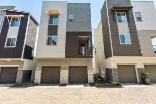 Photo #2: 225073239 Listing 