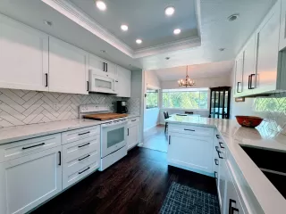 Photo #2: 225073523 Listing 