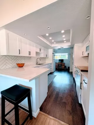 Photo #6: 225073523 Listing 