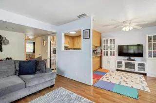 Photo #5: 225074799 Listing