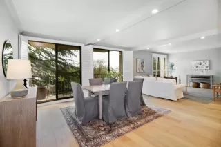 Photo #6: 225078448 Listing