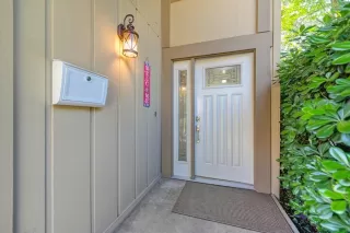 Photo #1: 225078716 Listing 