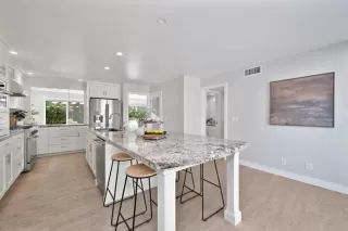 Photo #4: 225078716 Listing 