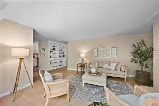 Photo #6: 225079421 Listing