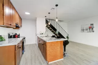 More Details about MLS # 225079663 : 7400 FRANKLIN BLVD #3