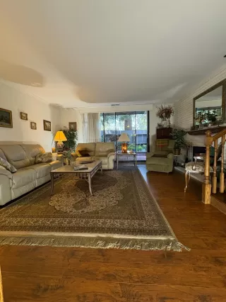 Photo #1: 225080024 Listing